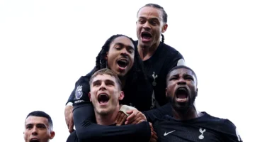 أسطورة تشيلسي يطالب إدارة البلوز بضم نجم توتنهام خلال فترة الانتقالات القادمة